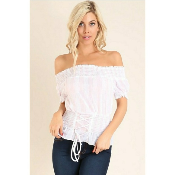 boutique Tops - NEW ARRIVAL!!